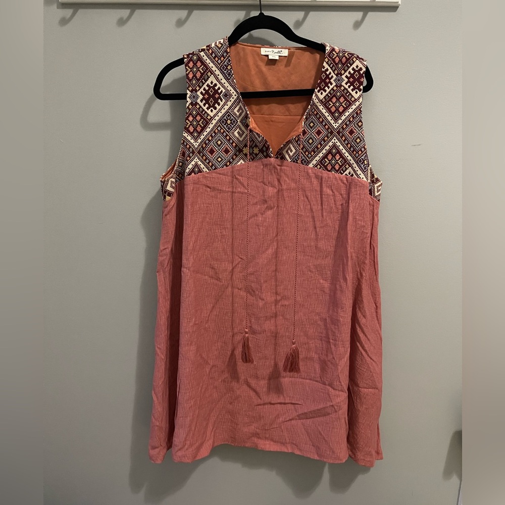 Simply by Noelle dress pink‎ with embroidered top size xxl boxDO